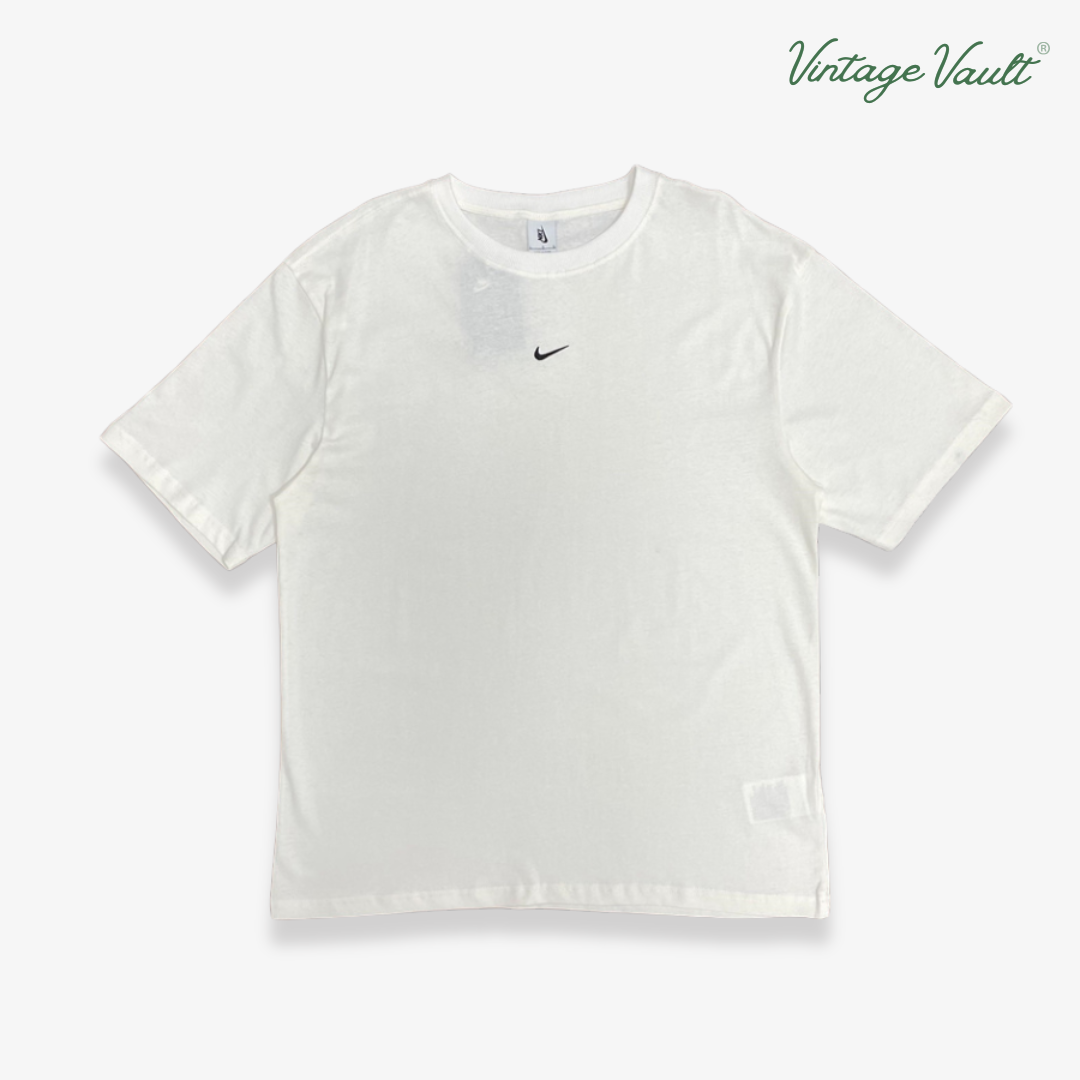 CENTER SWOOSH NIKE T-SHIRT