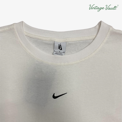 CENTER SWOOSH NIKE T-SHIRT